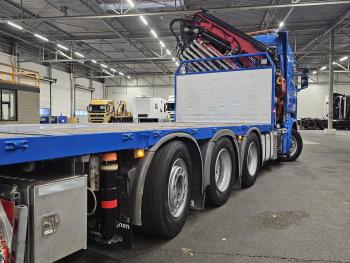 G490 8x4*4 / HMF 5020 + JIB